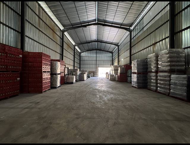 420M² WAREHOUSE TO LET IN INDUSTRIA WEST